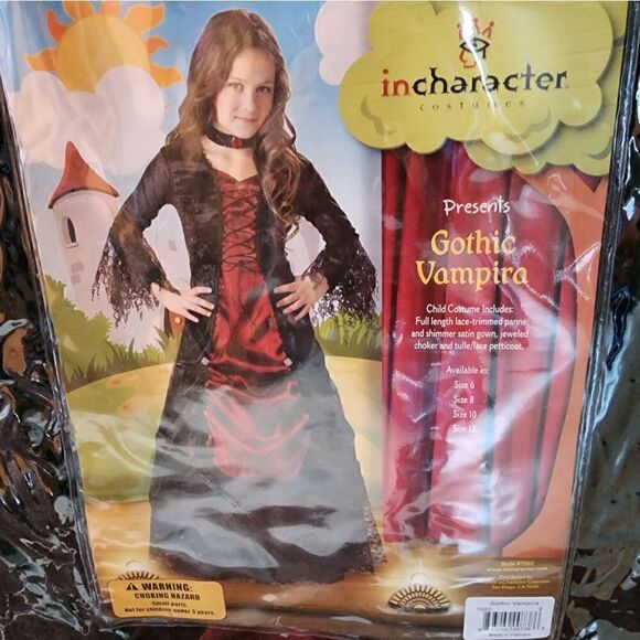 Girls Gothic Vampira Halloween costume - Picture 1 of 15